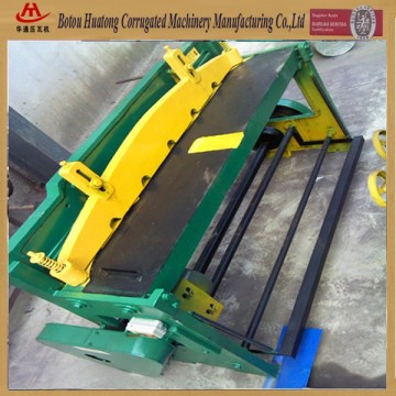 Small thickness steel sheet cutting machine