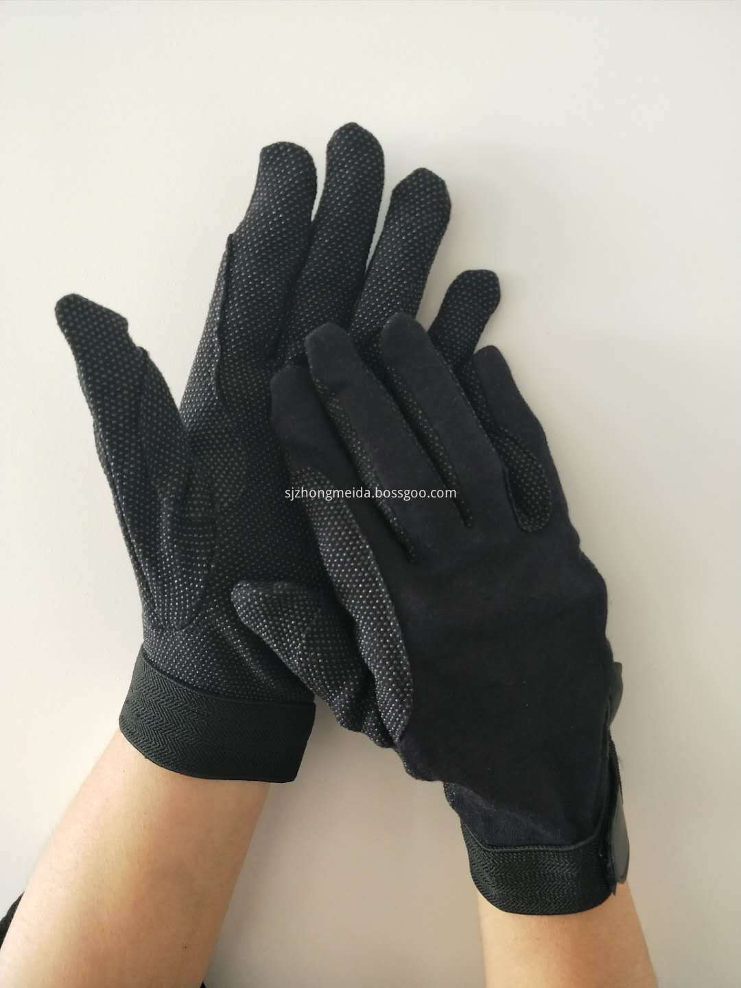 Deluxe Black Sure Grip Gloves 