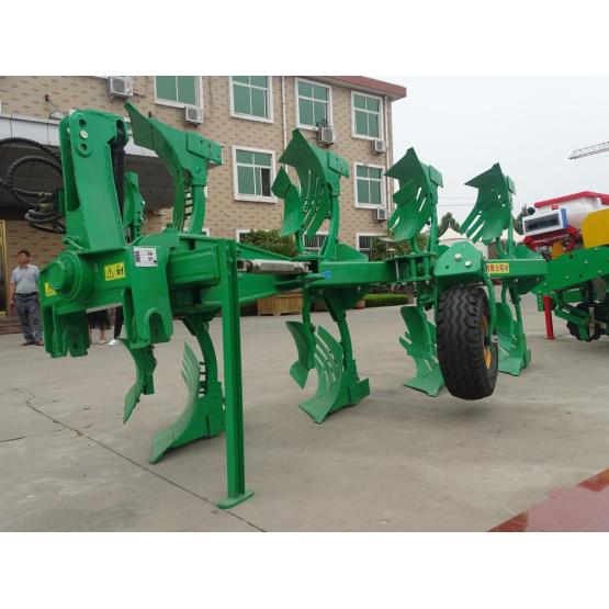 Farm tractor 3-point hitch reversible turnover plough