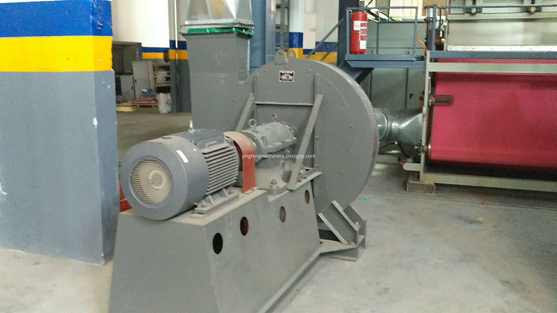 PP nonwoven extruder