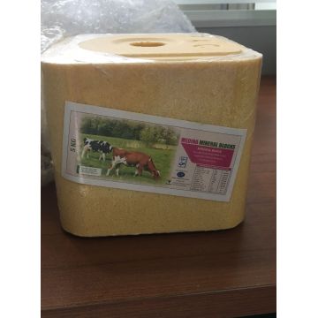 Top Mineral licking blocks for calf