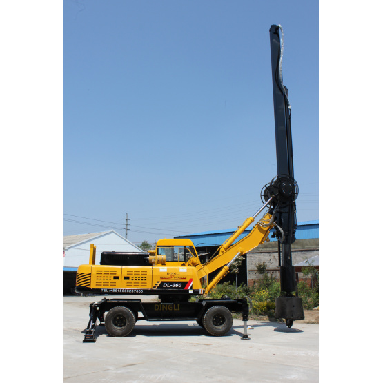 Small Hydraulic Wheeled Drilling Rig for Sale