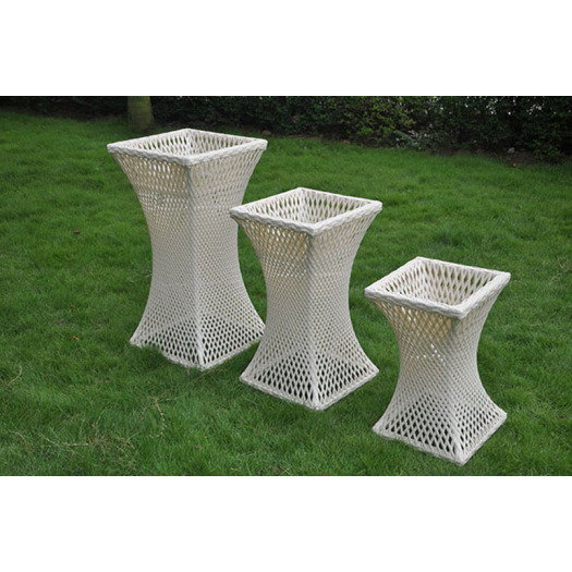 Outdoor Wicker Dining Table and Chair Set