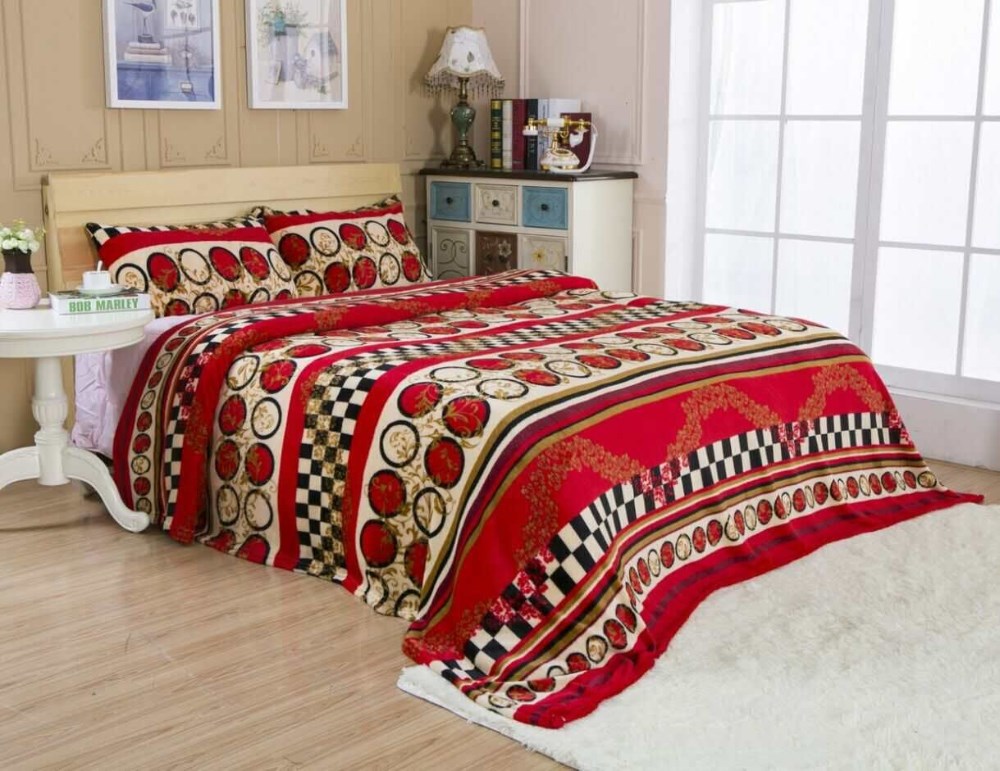 Newest super soft strip design flannel blanket wholesale