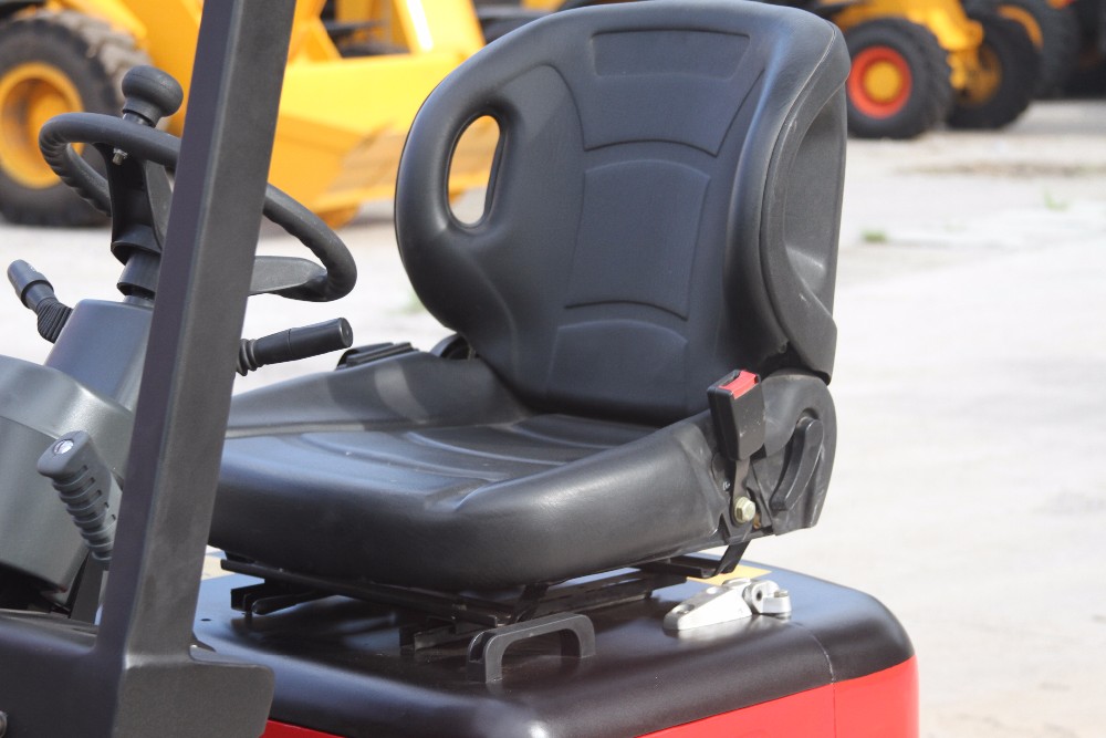 CPD750 electric forklift